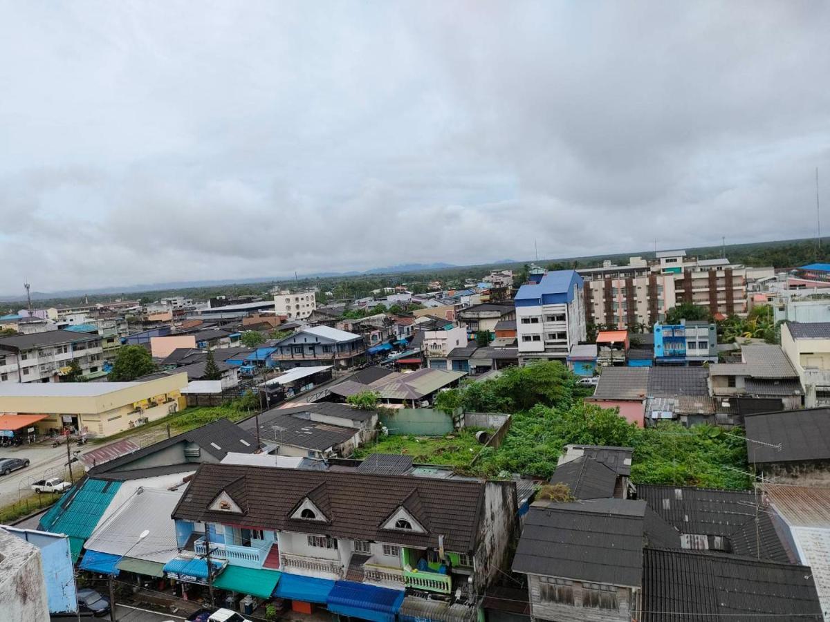 Intertower Hotel Sungai Kolok Bagian luar foto