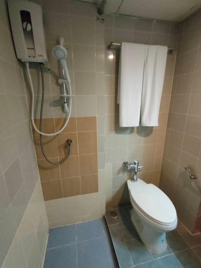 Intertower Hotel Sungai Kolok Bagian luar foto