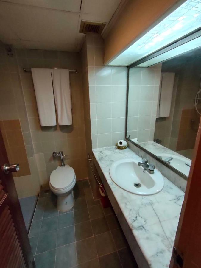 Intertower Hotel Sungai Kolok Bagian luar foto