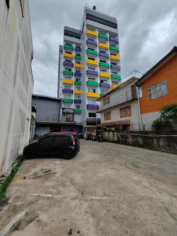 Intertower Hotel Sungai Kolok Bagian luar foto